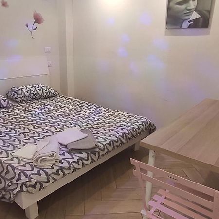 Апартаменти Romantic House Posto Auto Aria Condizionata Болонья Екстер'єр фото